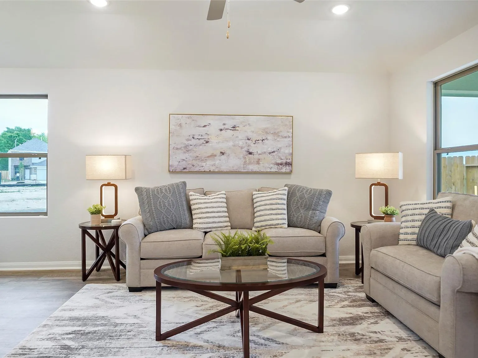 4 bed, 2.0 bath, 1426 sqft, $1,800 — Photo 3