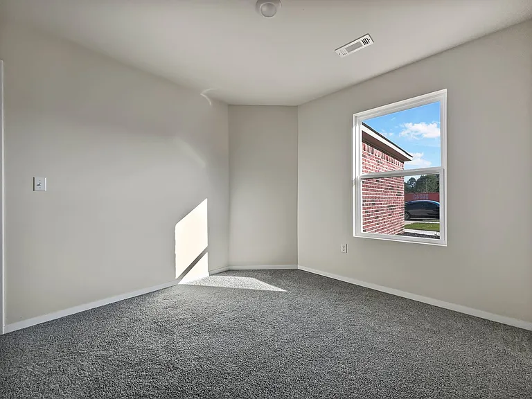 8129 Sunflower Way — Photo 14