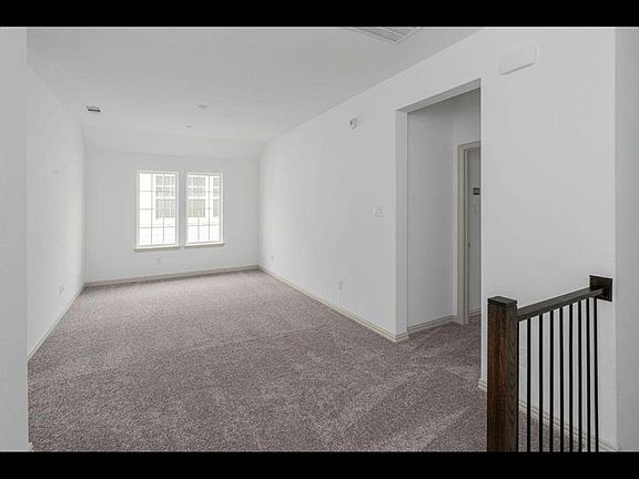 4th image of 12753 Teton St