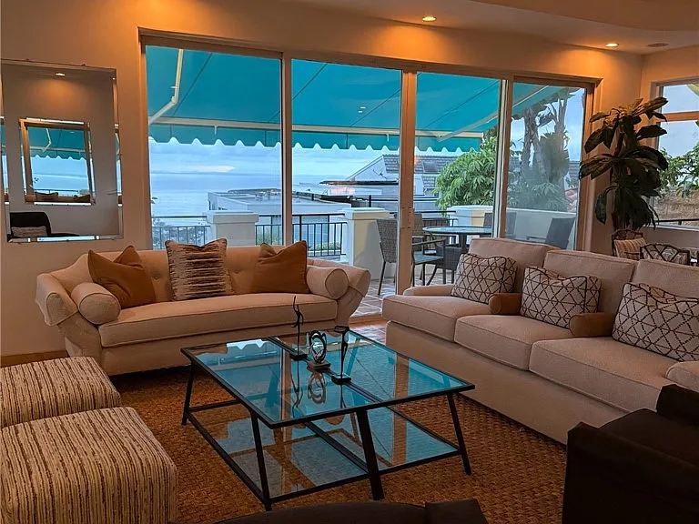 1050 Skyline Dr — Photo 30