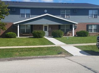 2035 Sylvan Way, West Bend, WI 53095