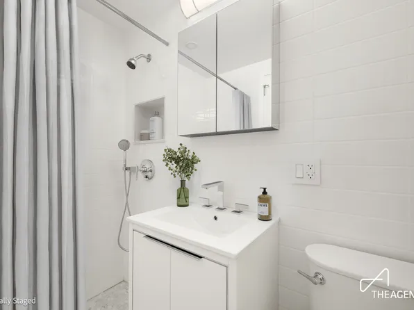 333 East 14th Street image 9 of 10