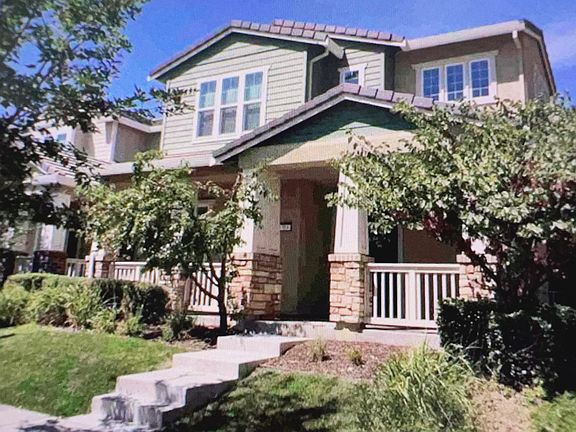2nd image of 703 N Museo Dr