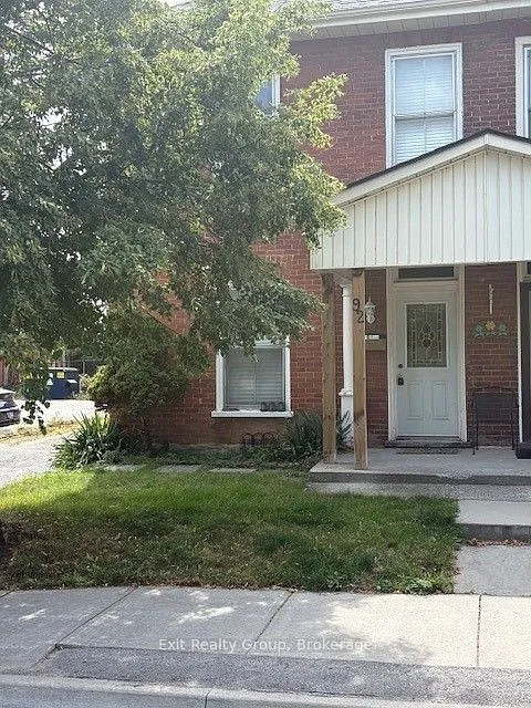 3 bed, $2,500 — Photo 3