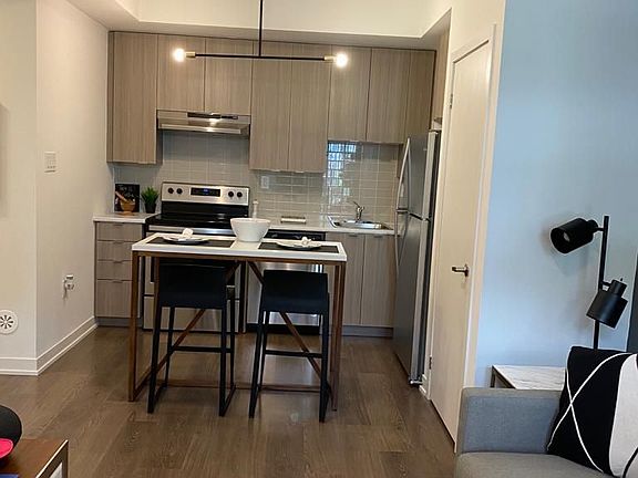 2nd image of 70 Orchid Place Dr #11