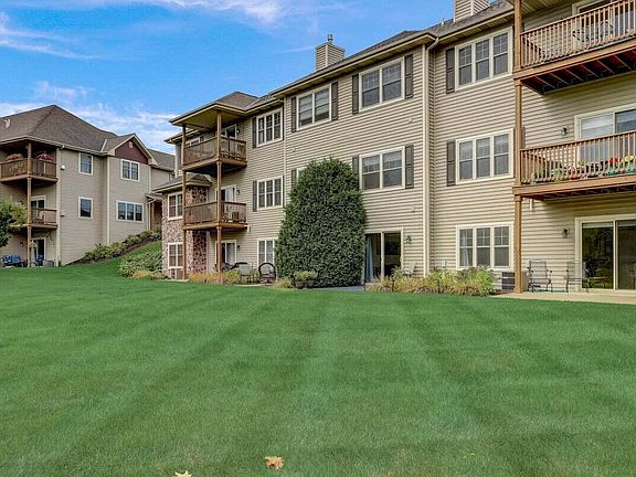 3rd image of 1650 New Port Vista Dr