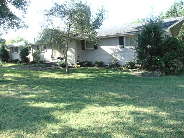 1st image of 149 Lakeside Park Dr