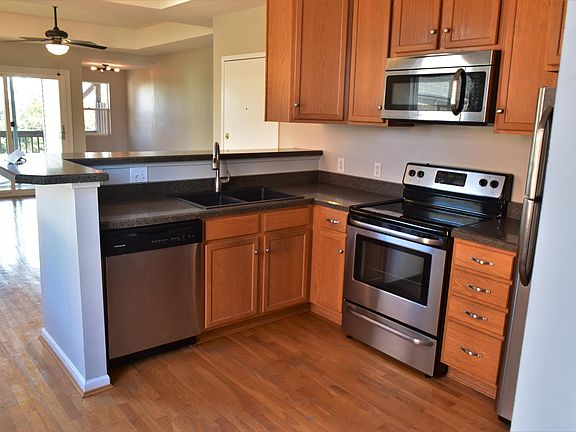 4th image of 955 Pavilion St Unit 2