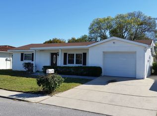 9106 Glen Moor Ln, Port Richey, FL 34668