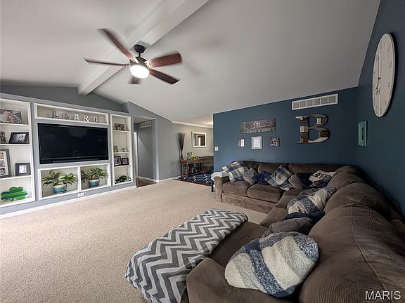 3rd image of 6780 Kley Ln