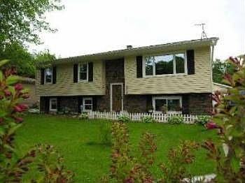 1st image of 908 Alton Ct