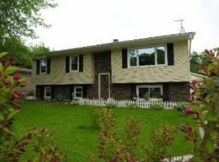 908 Alton Ct, Winthrop Harbor, IL