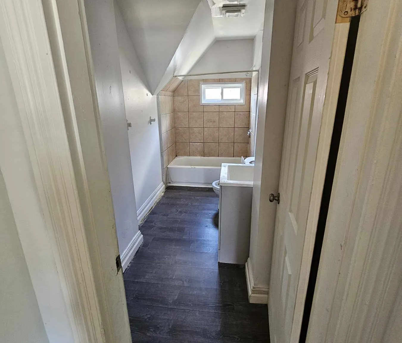 87 Hillside Ave — Photo 3
