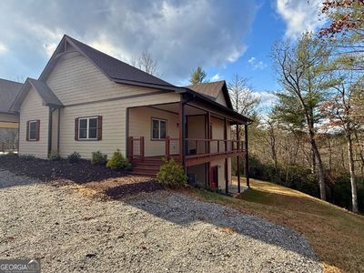 73 Cricket Ln, Warne, NC, 28909