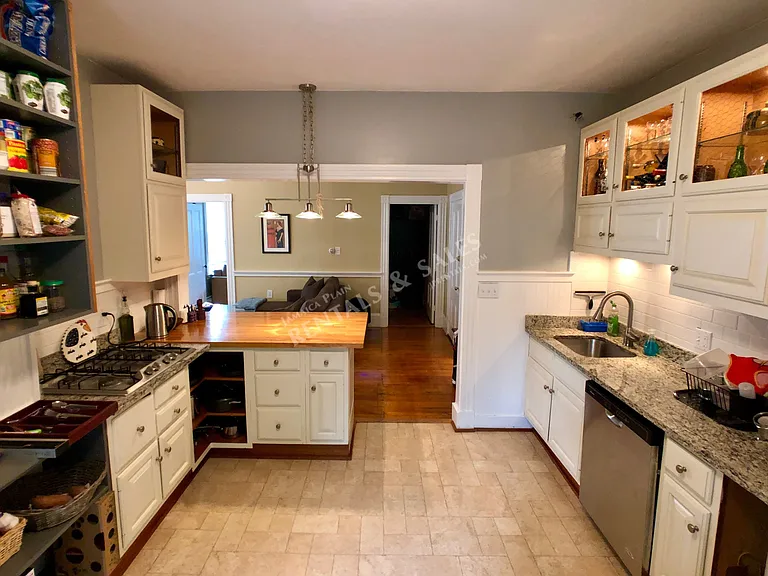 64 Mozart St #2 — Photo 3