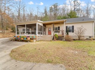 3099 Locust Grove Rd, Hendersonville, NC 28792