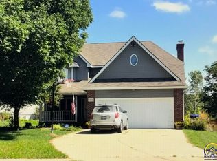 6426 SW 23rd St, Topeka, KS 66614