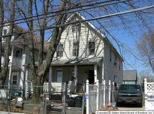 195 Charles Ave, Staten Island, NY 10302