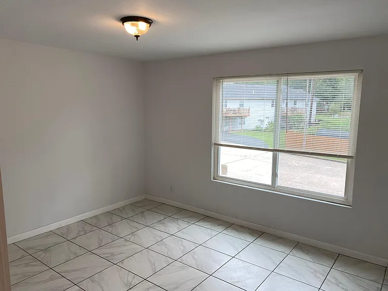 213 Anderson Ln #F — Photo 14