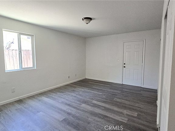 4th image of 1025 Lightcap St