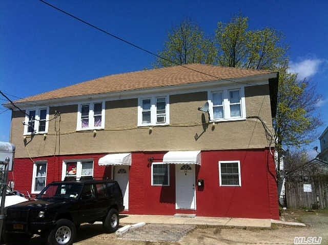2nd image of 18 Mott Ave