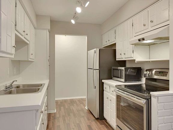 3rd image of 4575 80th Street Cir W #105