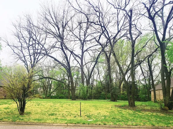 2510 Creekbend Cir, Sherman, TX 75092