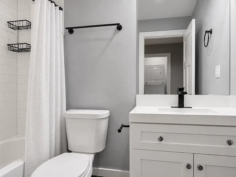 4925 N Albany Ave #1 — Photo 9