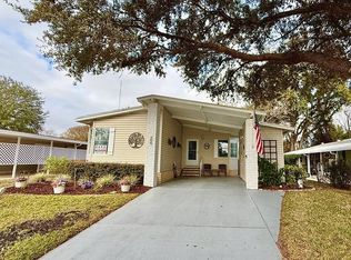 380 Kingslake Dr, Debary, FL 32713