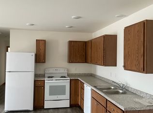 1450 Peterson Dr #310, Dodgeville, WI 53533
