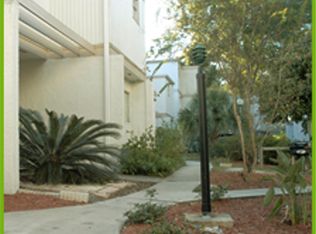 613 SW 75th St APT 101, Gainesville, FL 32607