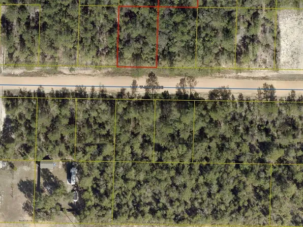 32 W Juniper Ave, Defuniak Springs, FL 32433