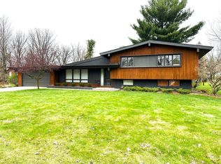 24 Hazelwood Dr, Stevens Point, WI 54481