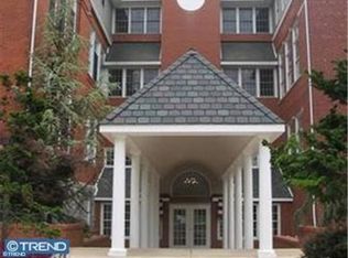 100 Aura Rd APT 102, Clayton, NJ 08312