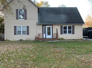 5725 W 1250 N, Demotte, IN 46310