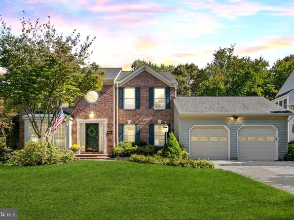 4965 Brampton Pkwy, Ellicott City, MD 21043