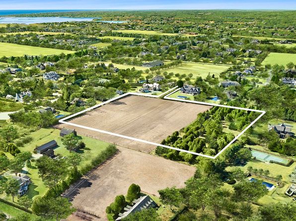 106 Farm Field Rd, Bridgehampton, NY 11932