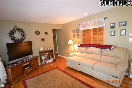 2nd image of 579 Lacross Dr