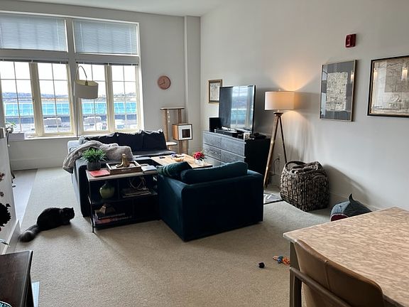 5th image of 101 Penn Ave #501