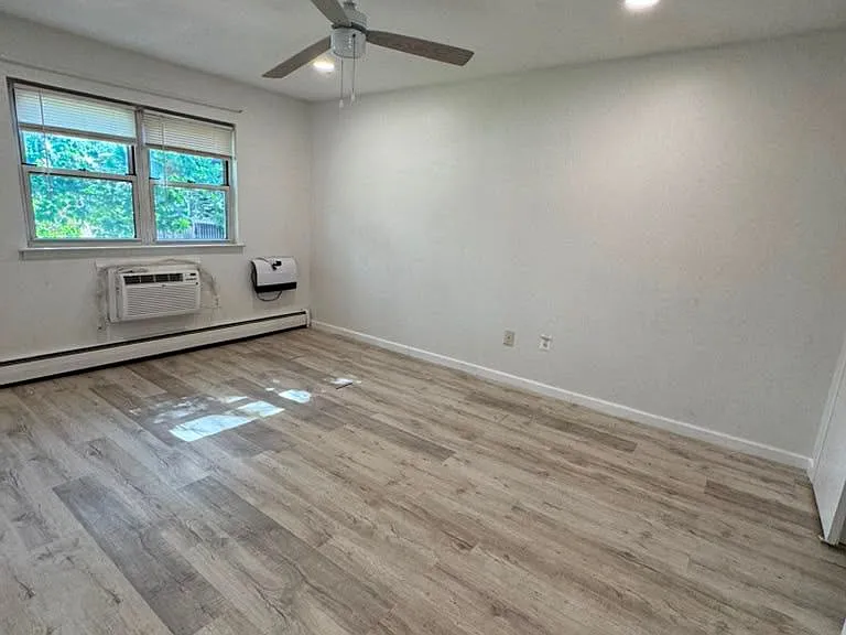 55 Gill Ln #58 — Photo 10