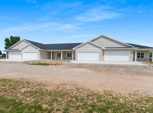 2716 Saffron Pl, Green Bay, WI 54311