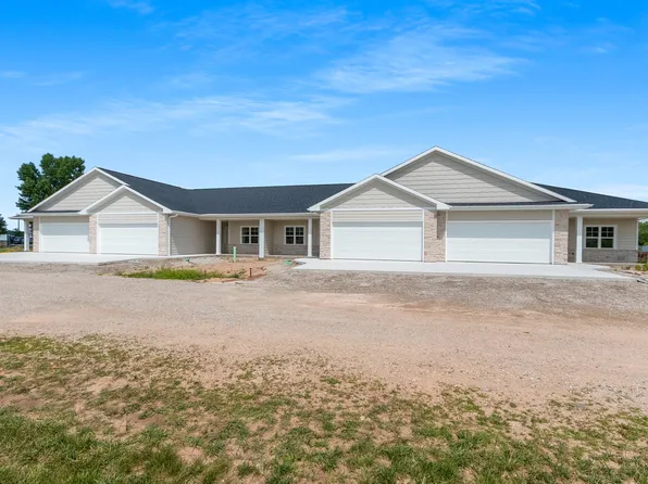 2716 Saffron Pl, Green Bay, WI 54311