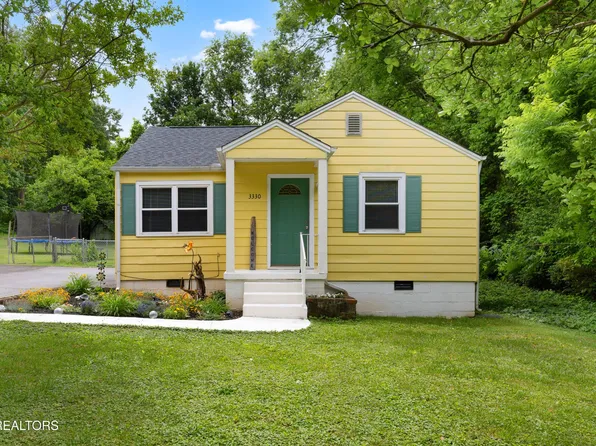 3330 Skyline Dr, Knoxville, TN 37914