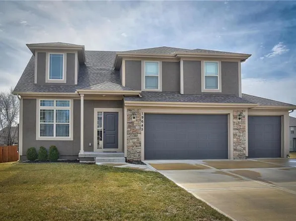 19645 W 120th Ter, Olathe, KS 66061