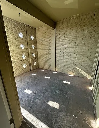 124 Temple Ave #6 — Photo 7
