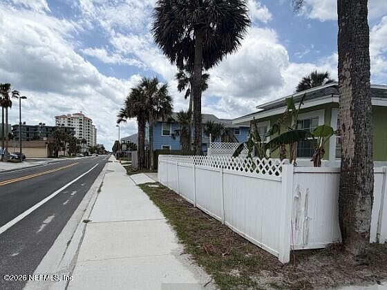3rd image of 620 1ST Street