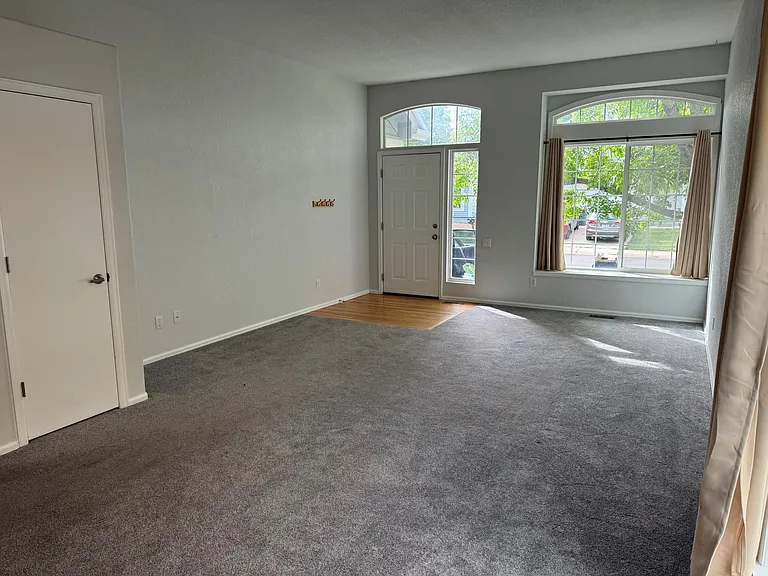 1408 Orchid Ct — Photo 4