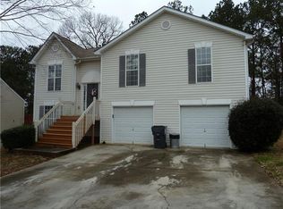 1122 Village Crk, Jonesboro, GA 30238