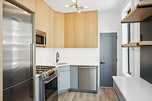 Sold by Compass | media 8