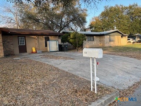 2nd image of 139 Bobolink Dr
